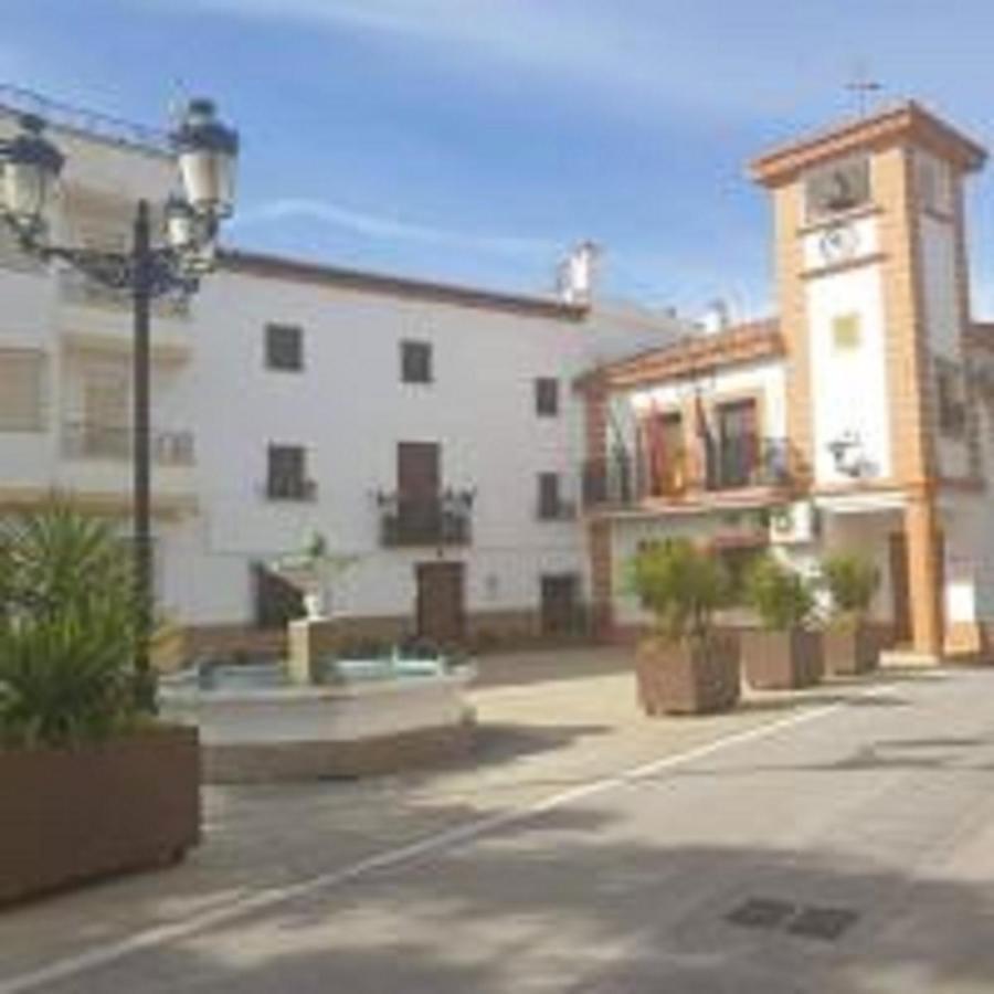 Casa En La Plaza, Hinojares - Ideal For Exploring The Area ภายนอก รูปภาพ